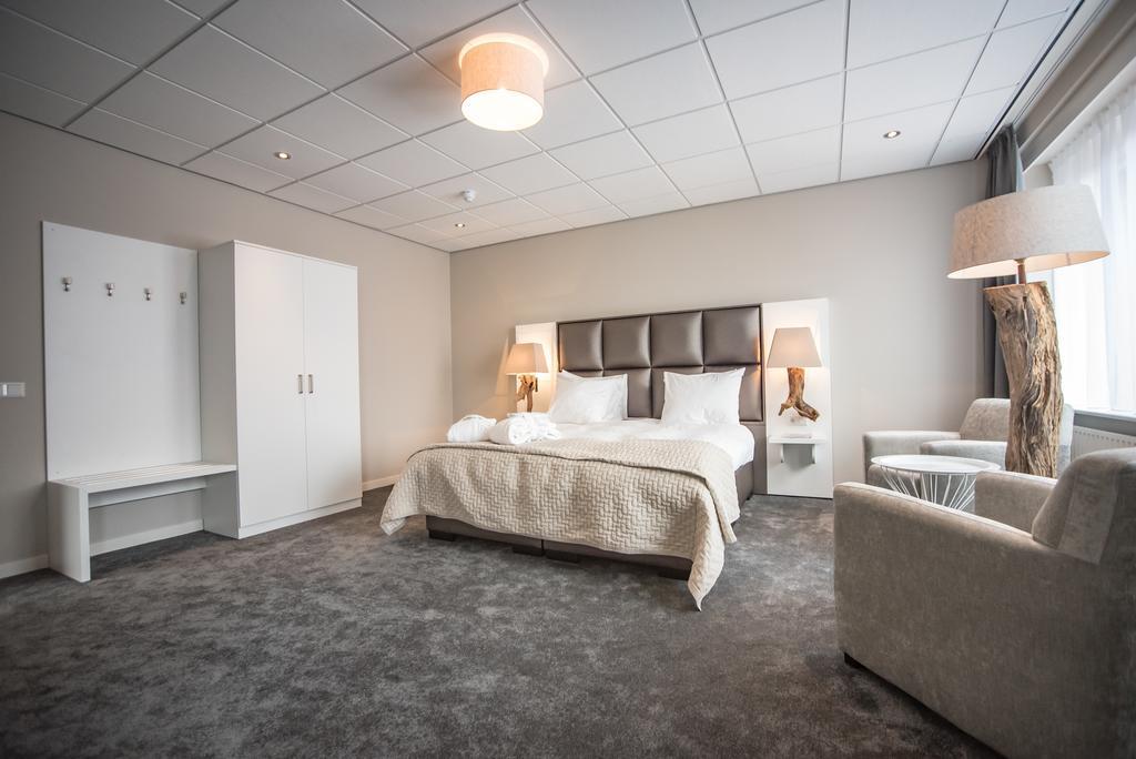Hotel Het Raedthuys Sint-Maartensdijk Eksteriør bilde