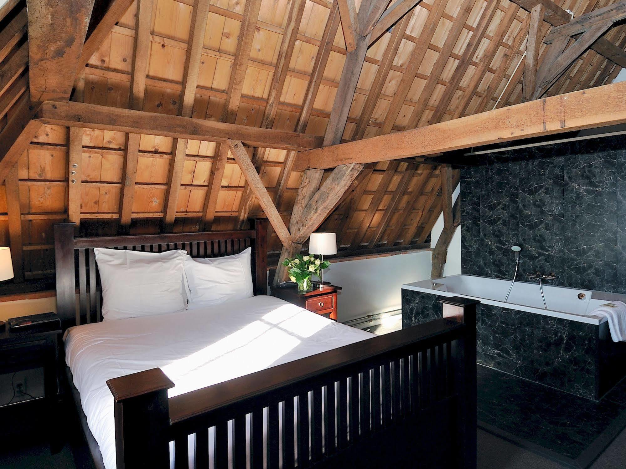 Hotel Het Raedthuys Sint-Maartensdijk Eksteriør bilde